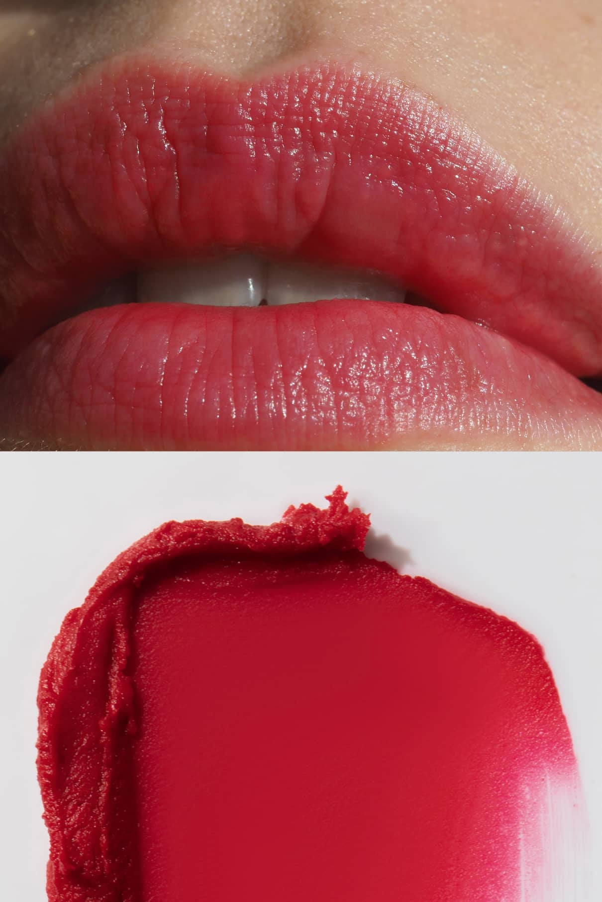 Nahaufnahme von nackten Lippen mit einem rosaroten Farbton über einem roten Lippenstift und Celebration Trio Lidschatten auf weißem Hintergrund.