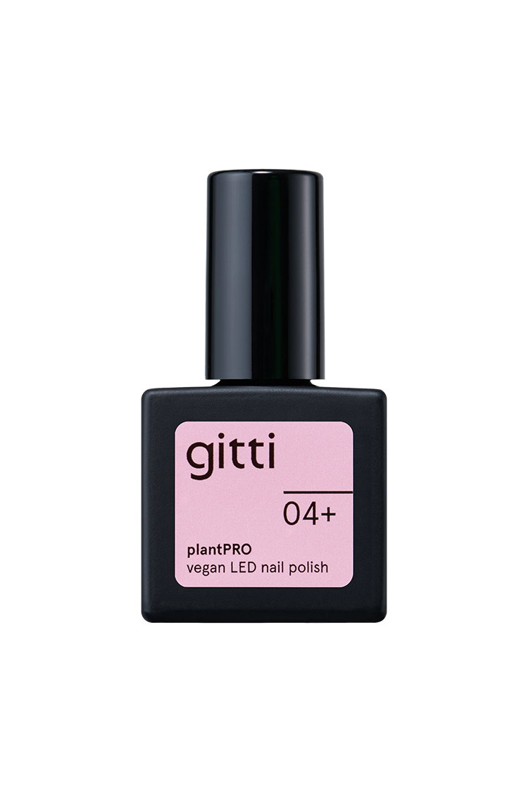 Eine Flasche gitti no. 04+ plantPRO veganer LED-Nagellack mit schwarzer Kappe und rosa Etikett in einem zarten Rosaton für einen zarten, modernen Look.