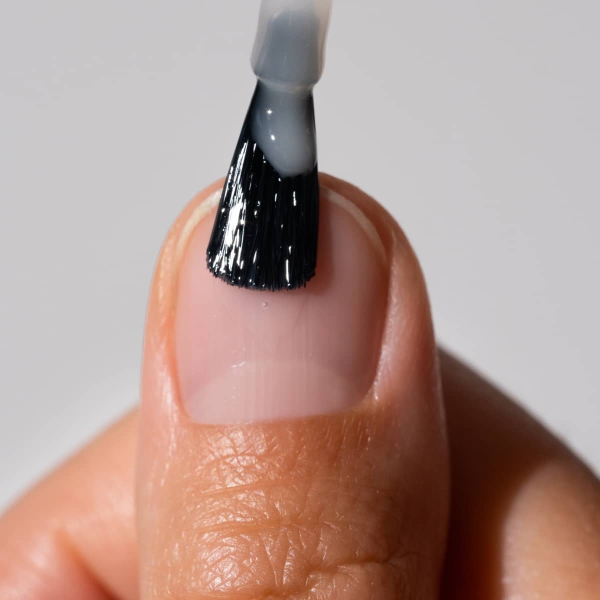 Auftrag Smoothing Base Coat