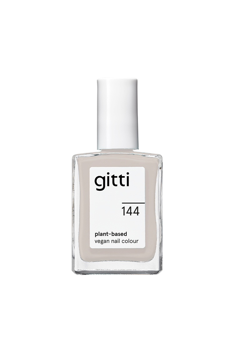 Eine klare Flasche von gitti no. 144, ein pflanzlicher veganer Nagellack in zeitlosem Grau, mit weißer Kappe und minimalistischem Etikett.