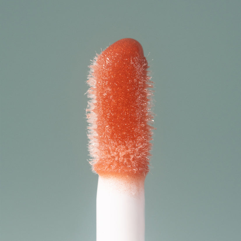 Lip Glaze no. 04, Applikator mit Produkt Textur