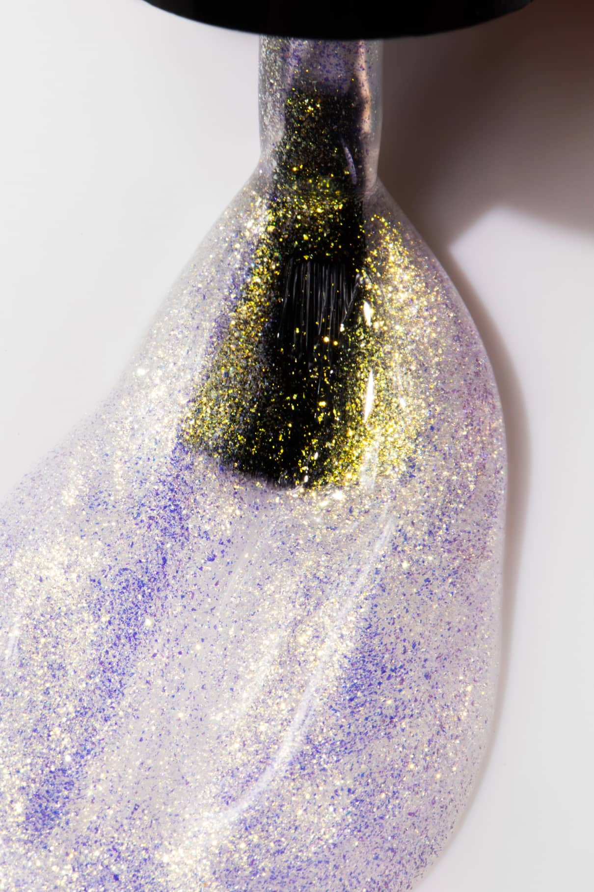Golden Nail Sheen