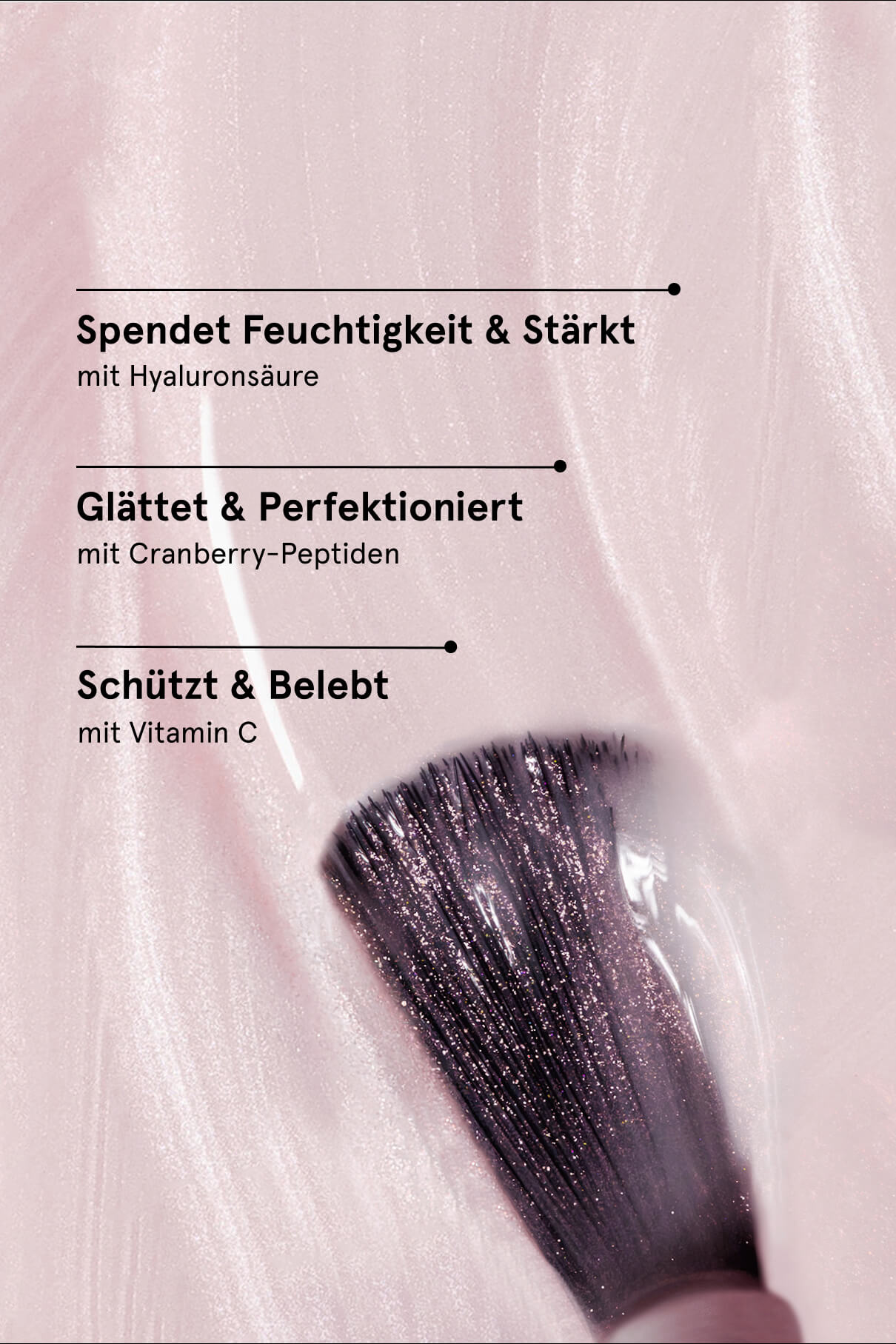 Skinified Nail Tint 09, aufgetragen mit einem Make-up-Pinsel, verleiht den Nägeln einen schimmernden rosa Glanz. Der deutsche Text vermerkt: Hyaluronsäure spendet Feuchtigkeit, Cranberry-Peptide glätten, und Vitamin C schützt.
