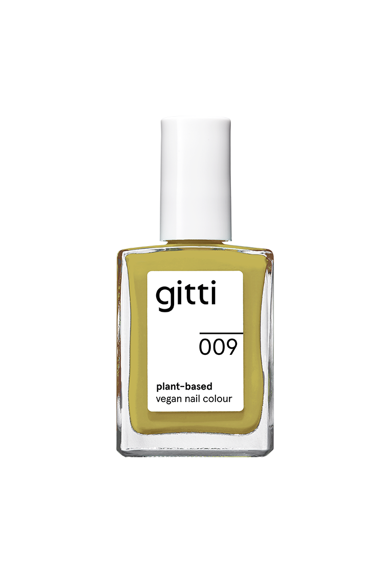 Eine Flasche gitti no. 009 pflanzlicher veganer Nagellack mit weißer Kappe und einem sanften pistaziengrünen Farbton mit gelben Untertönen.